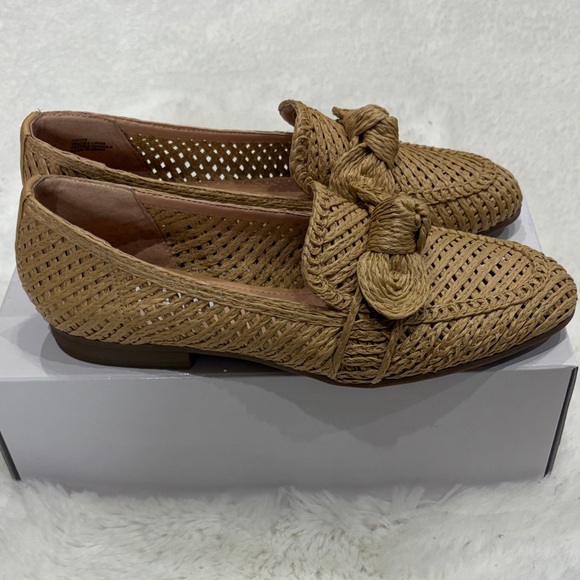 Charles David Women's Woven Brown Loafers,size 10. - Picture 13 of 17